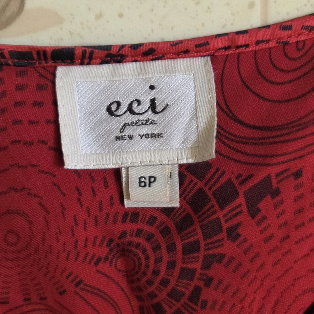 ECI Red Swirl Pattern Top - Picture 3 of 5